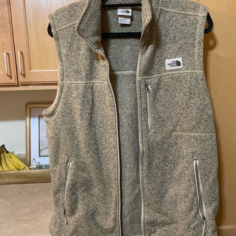 The North Face Beige Flecked Sherpa Fleece Vest